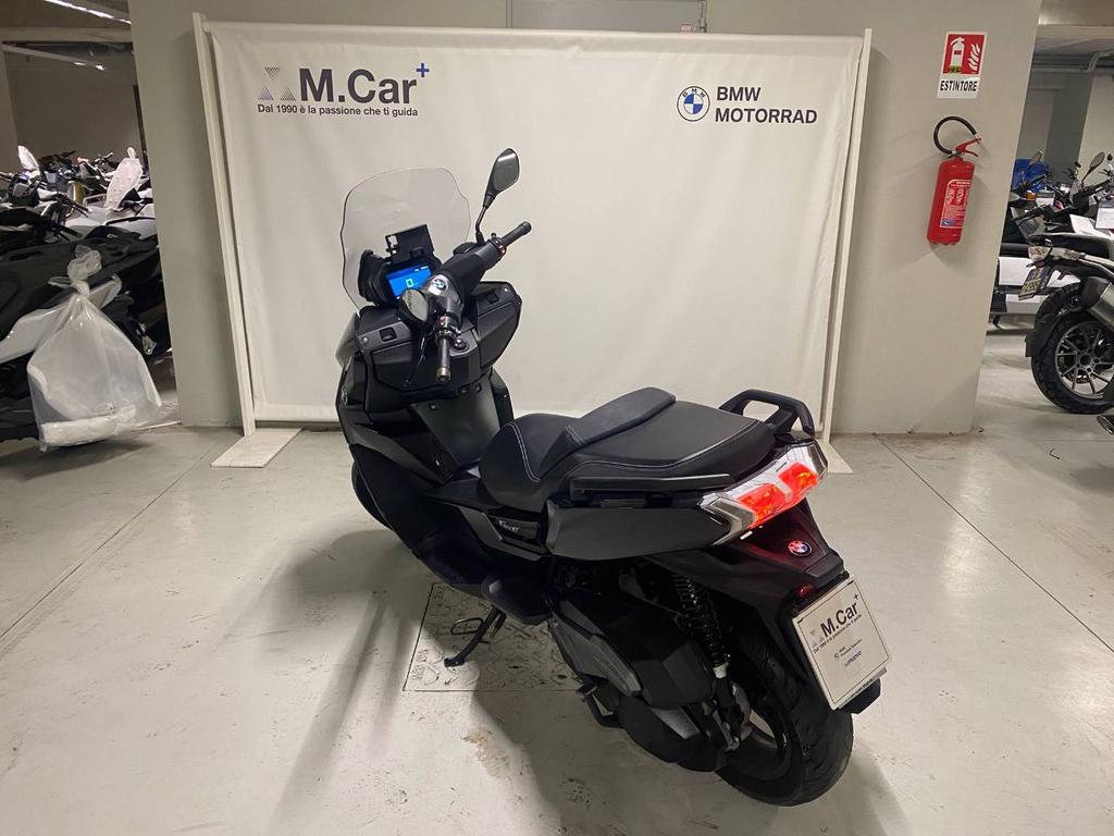 C 400 GT