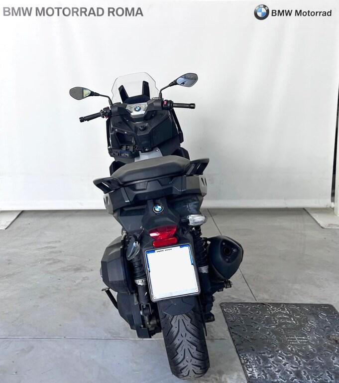 C 400 X