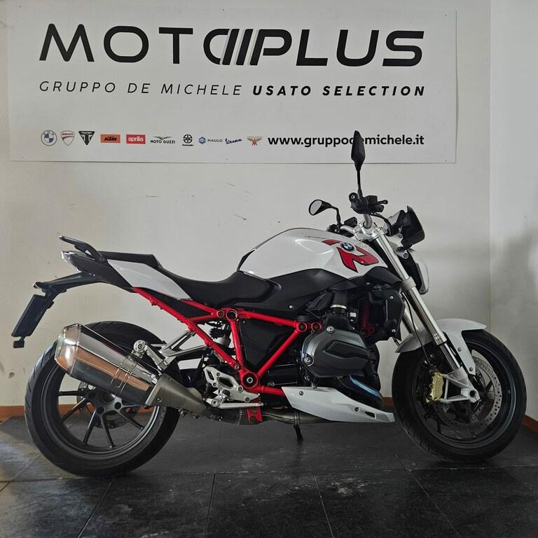 R 1200 R
