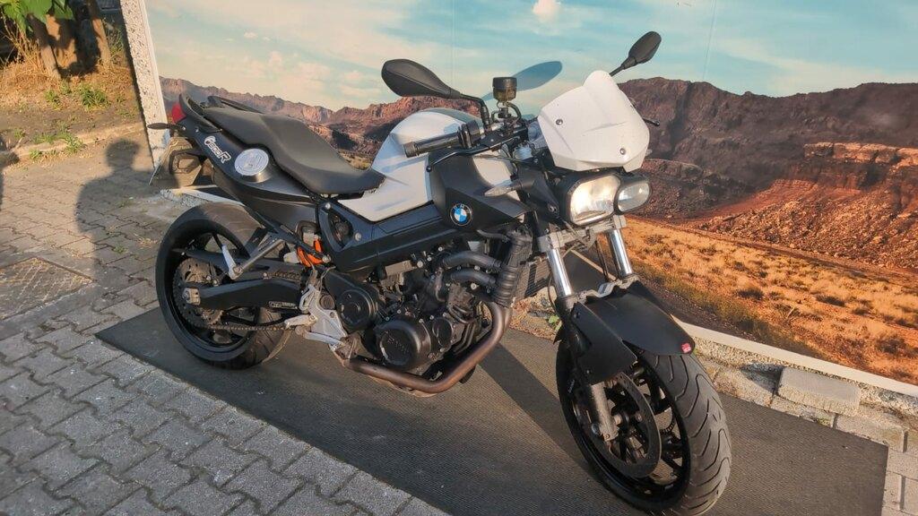 F 800 R