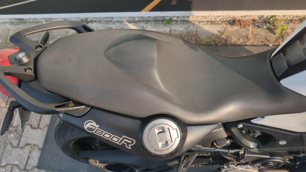 F 800 R