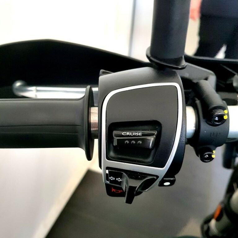 V85 TT