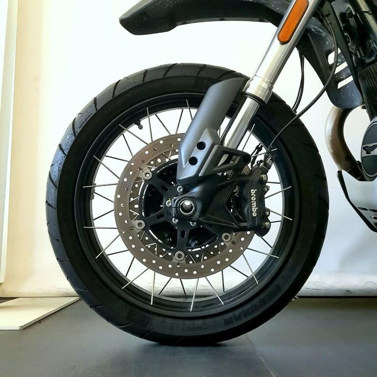 V85 TT