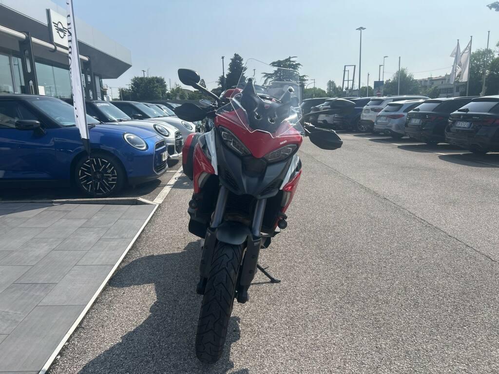 MULTISTRADA V4