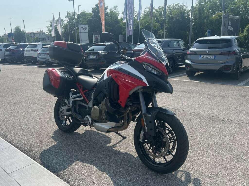 MULTISTRADA V4