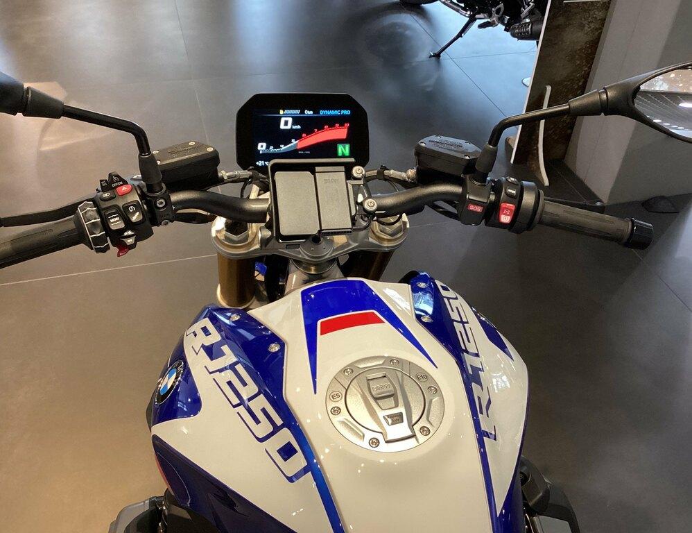 R 1250 R