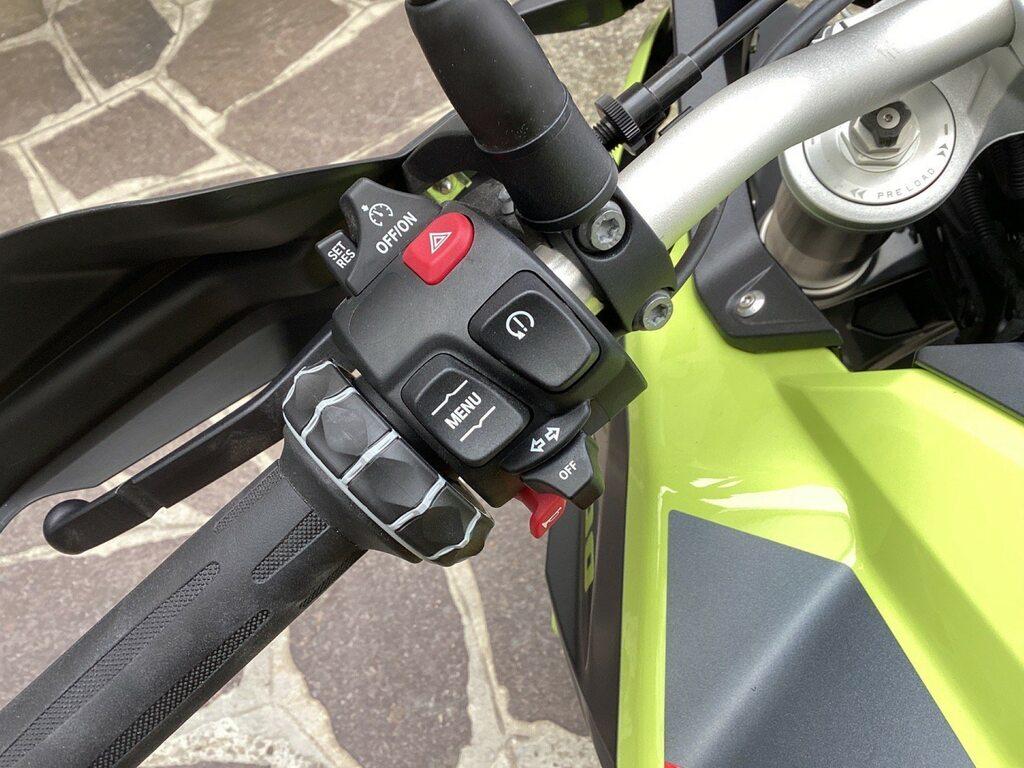F 900 GS