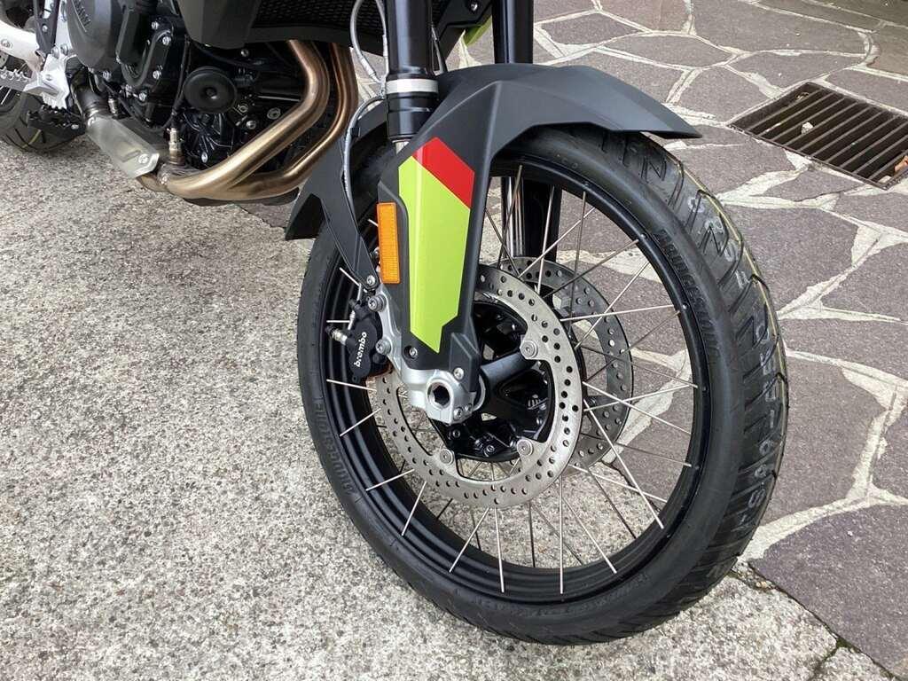 F 900 GS
