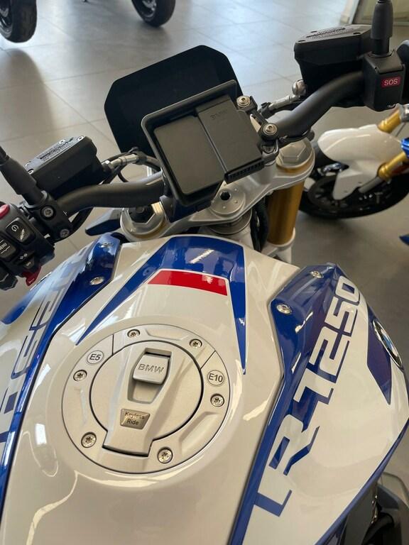 R 1250 R