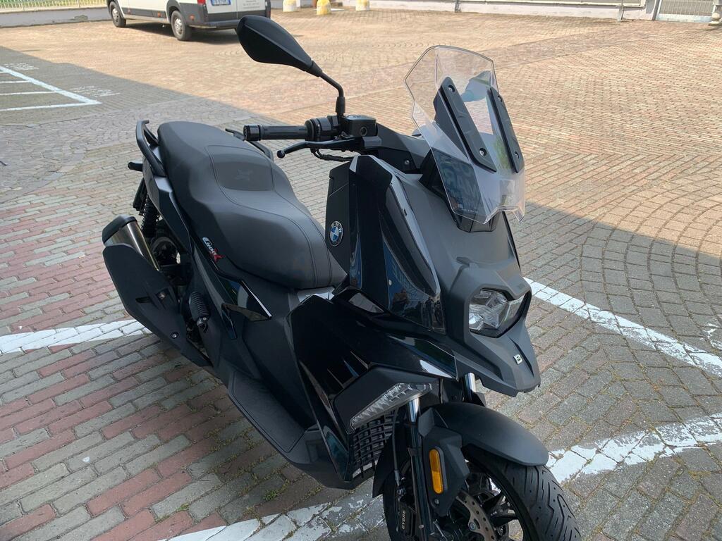 C 400 X