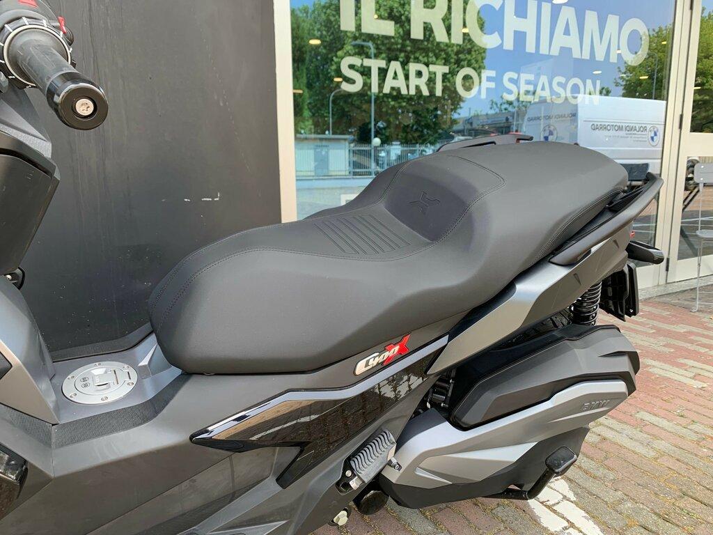 C 400 X
