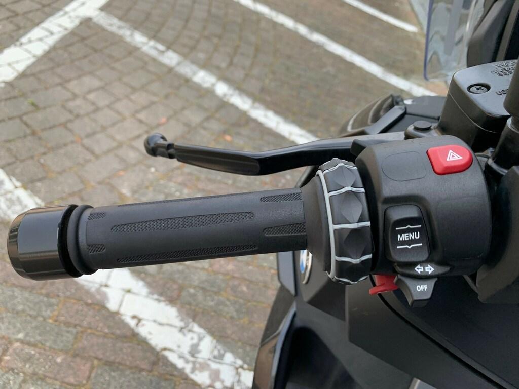 C 400 X