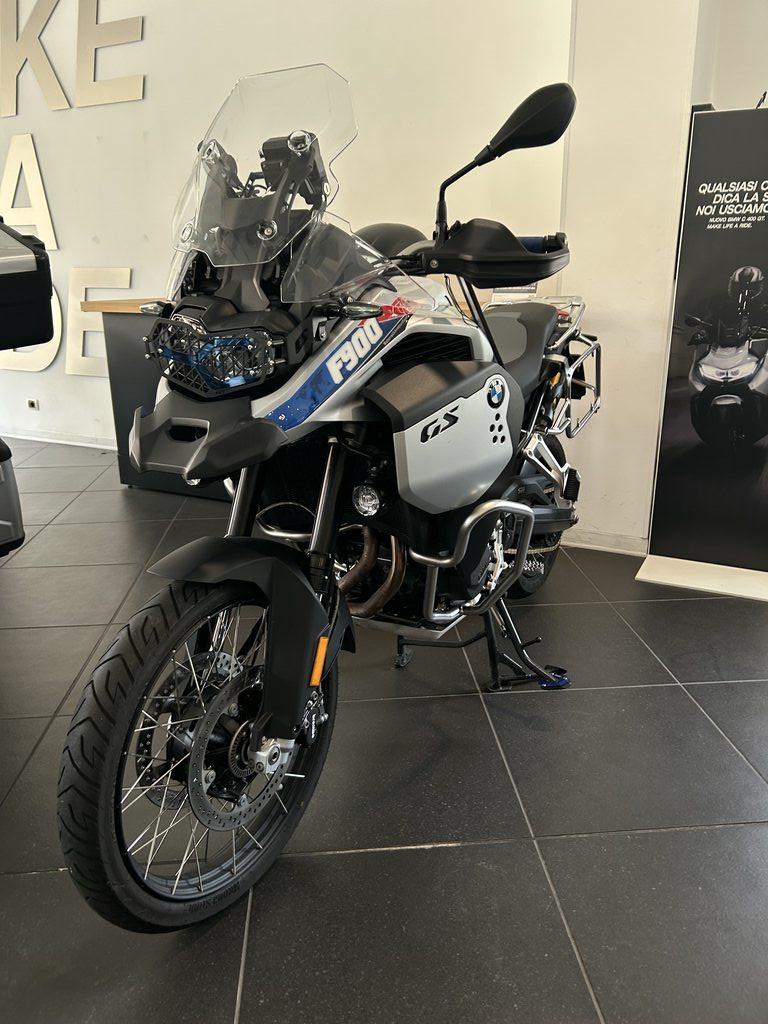 F 900 GS