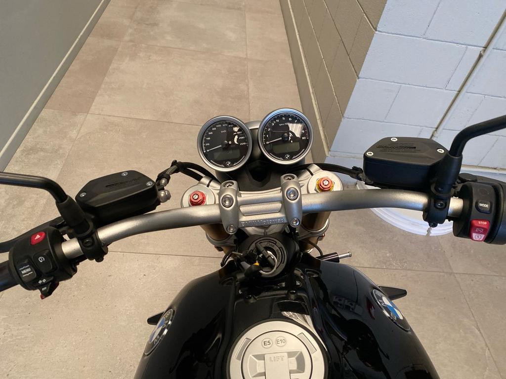 R 1200