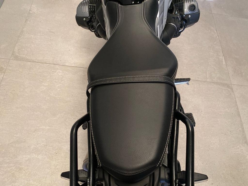 R 1200
