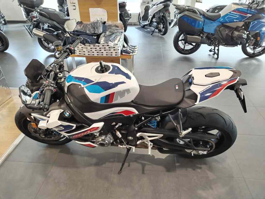 M 1000 R
