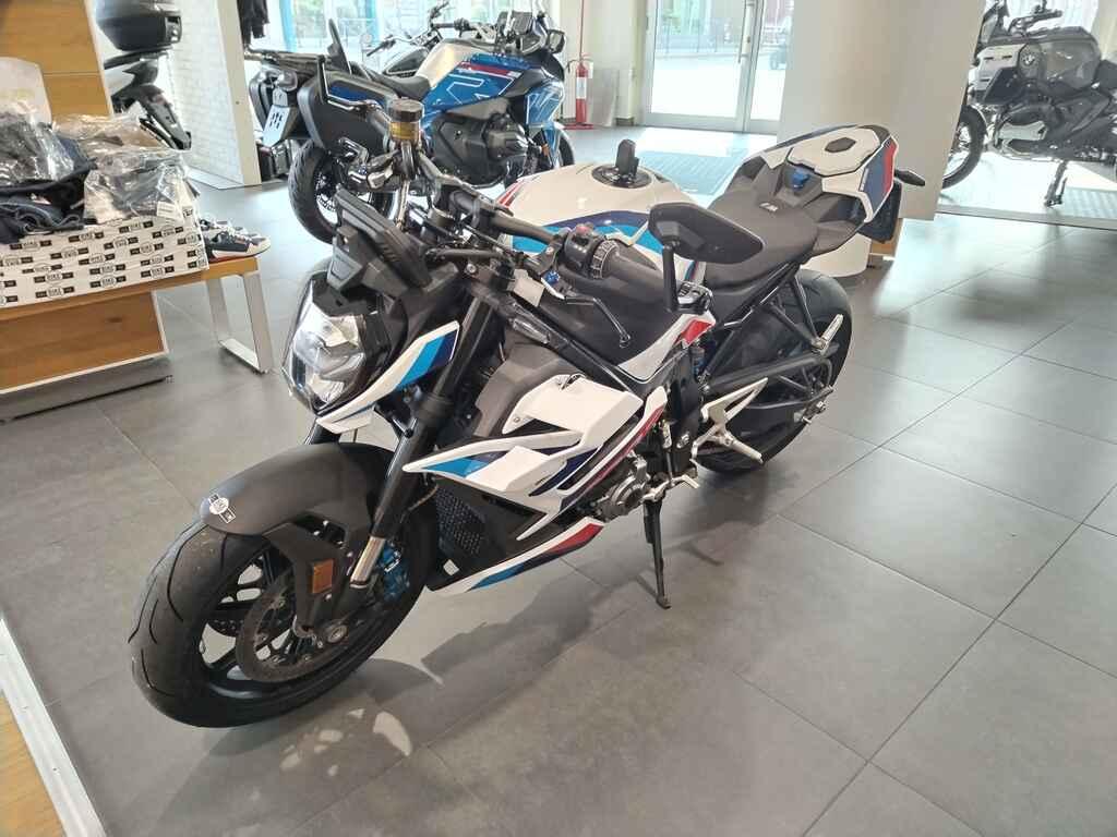 M 1000 R