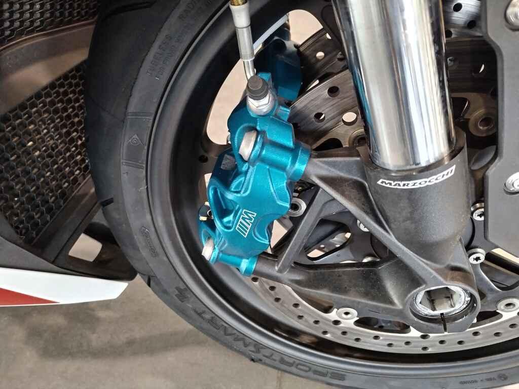 M 1000 R