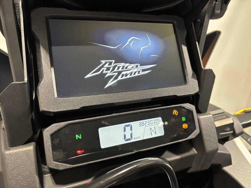AFRICA TWIN 1100