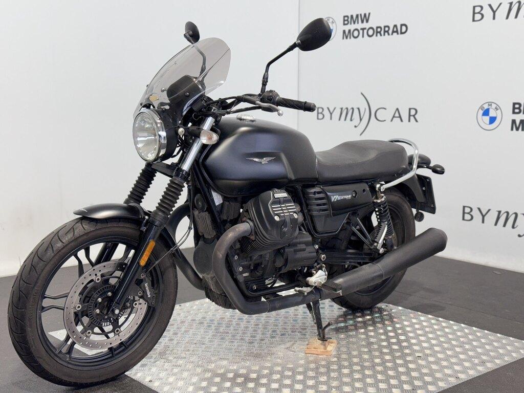 V7 III 750