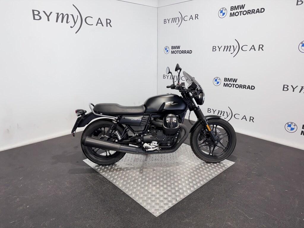 V7 III 750