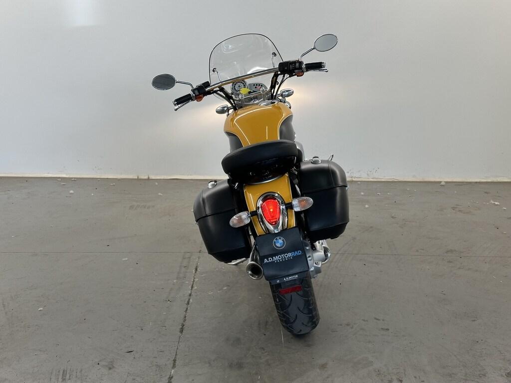 R 1200 C