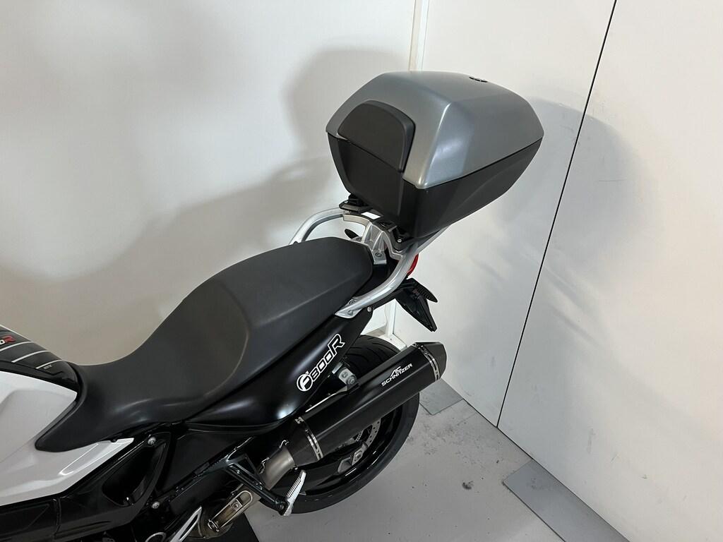 F 800 R