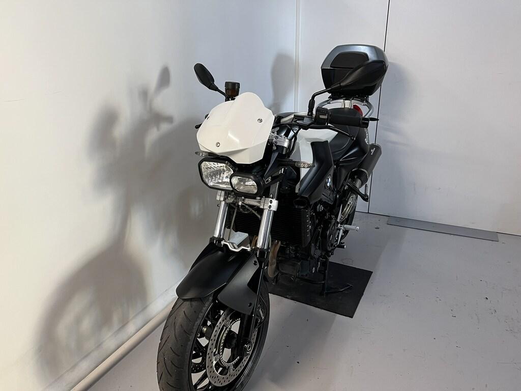 F 800 R