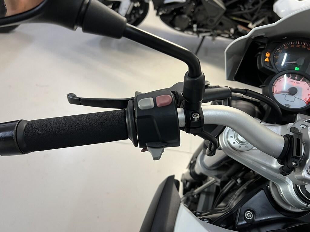 F 800 R