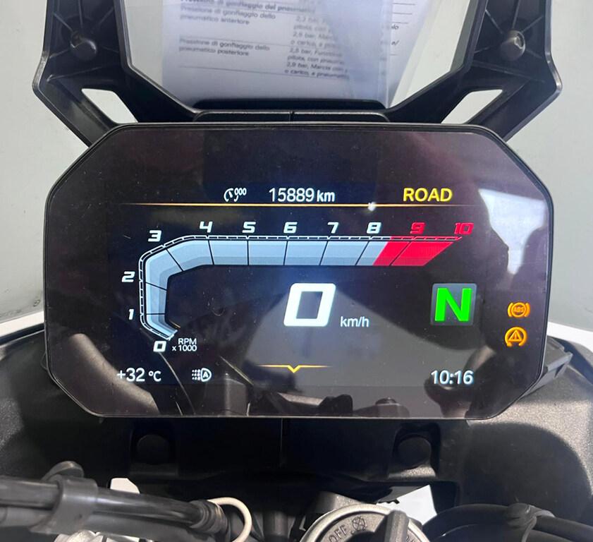 F 900 GS