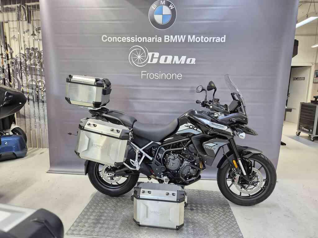 TIGER 900