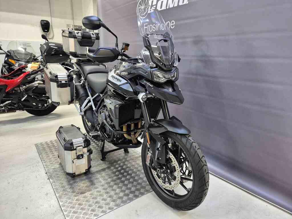 TIGER 900