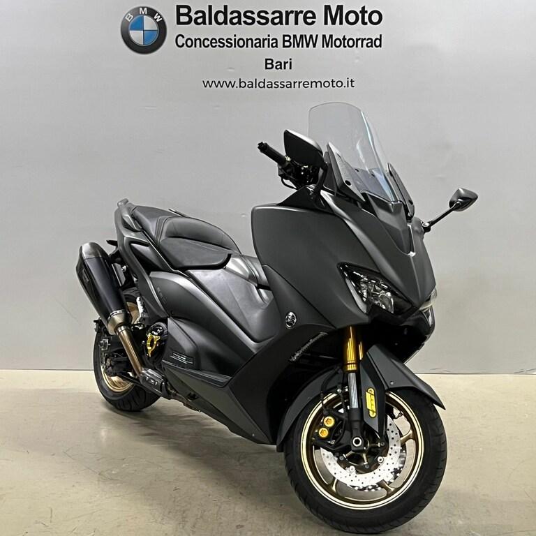T-MAX 560