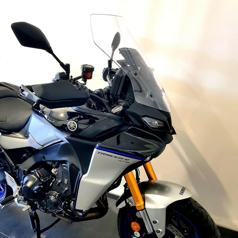 TRACER 9
