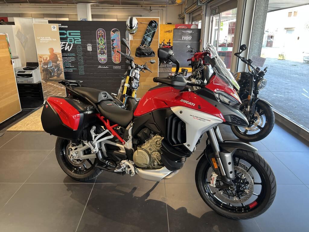 MULTISTRADA V4