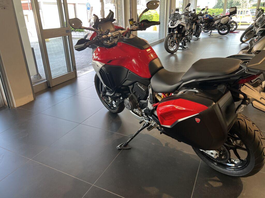 MULTISTRADA V4