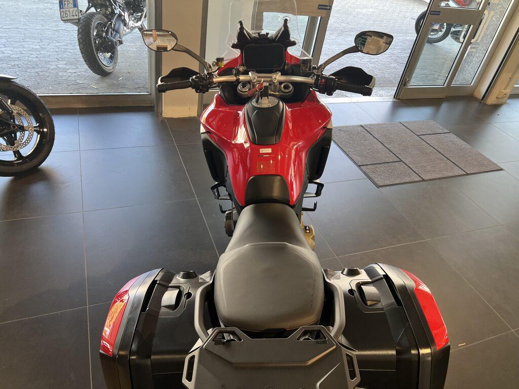 MULTISTRADA V4