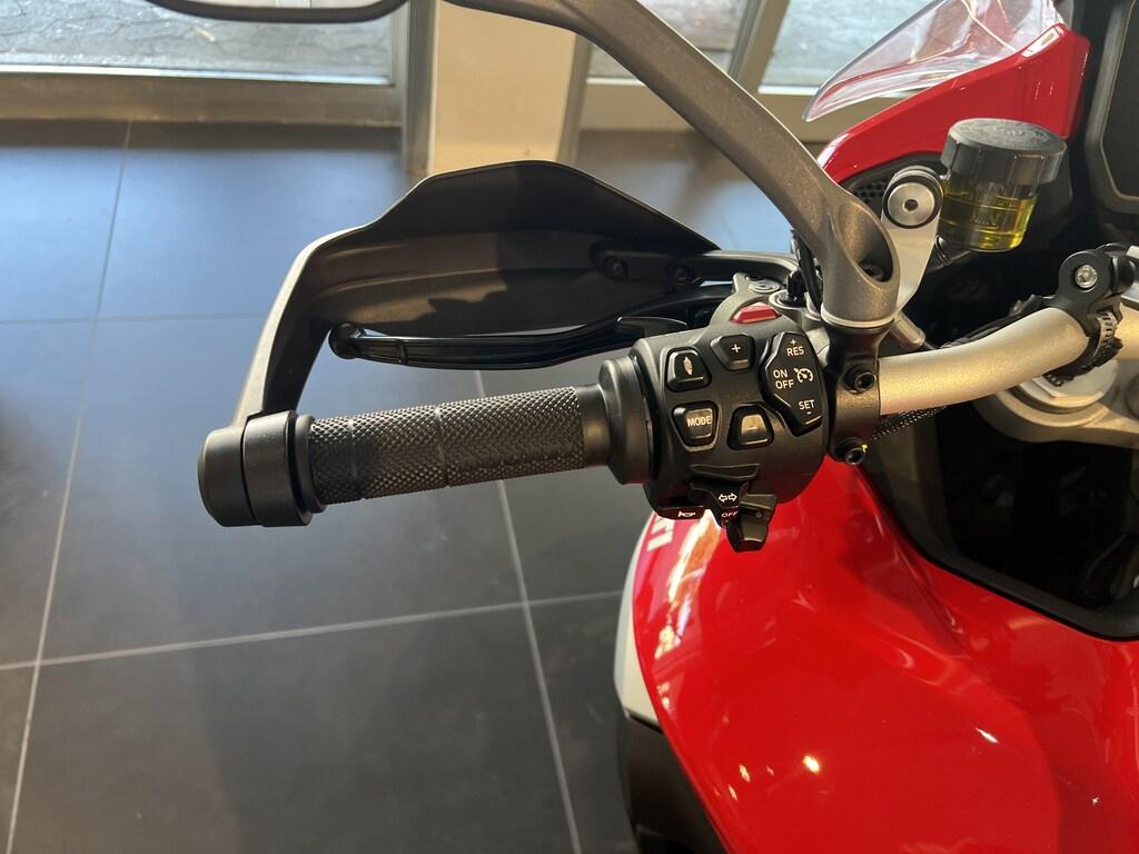 MULTISTRADA V4