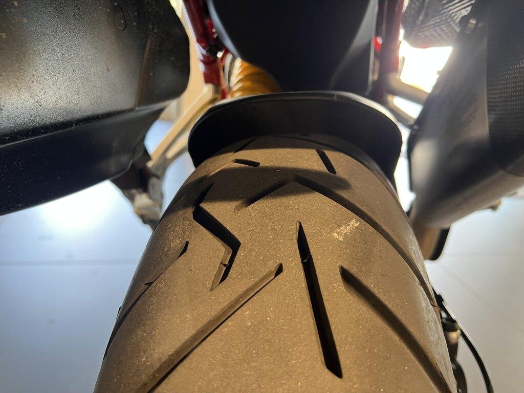 MULTISTRADA V4