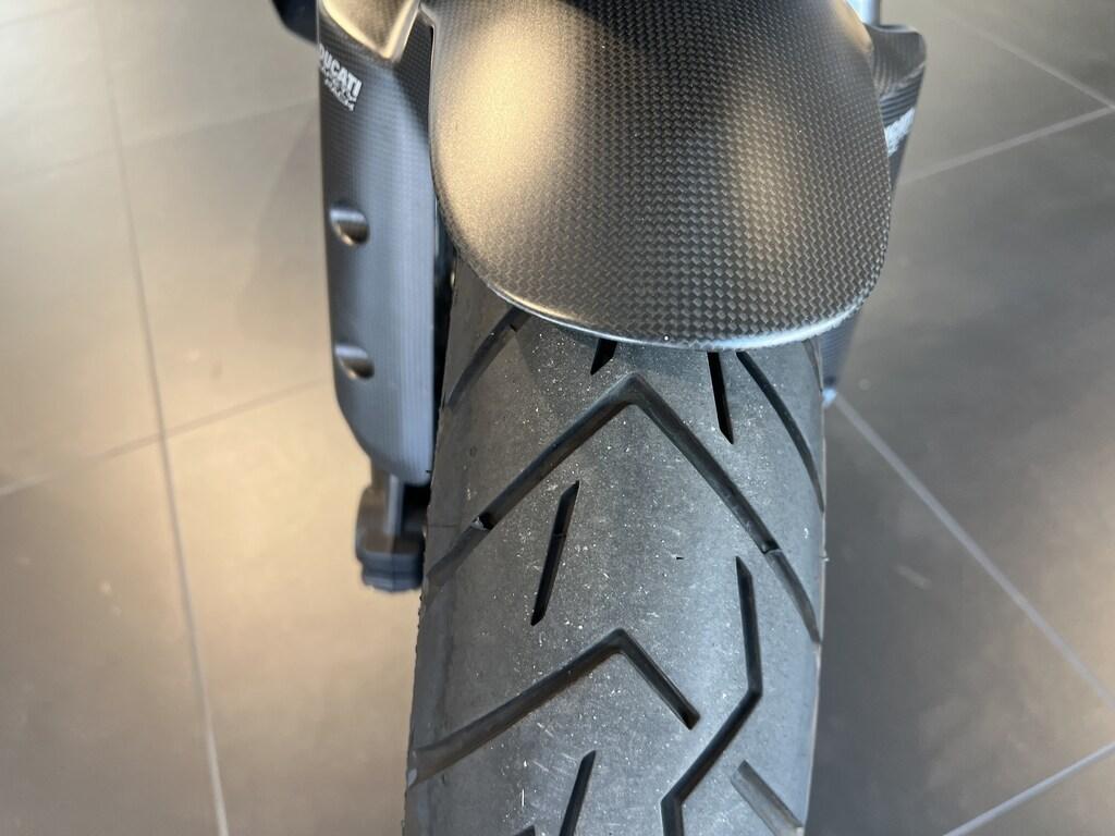MULTISTRADA V4