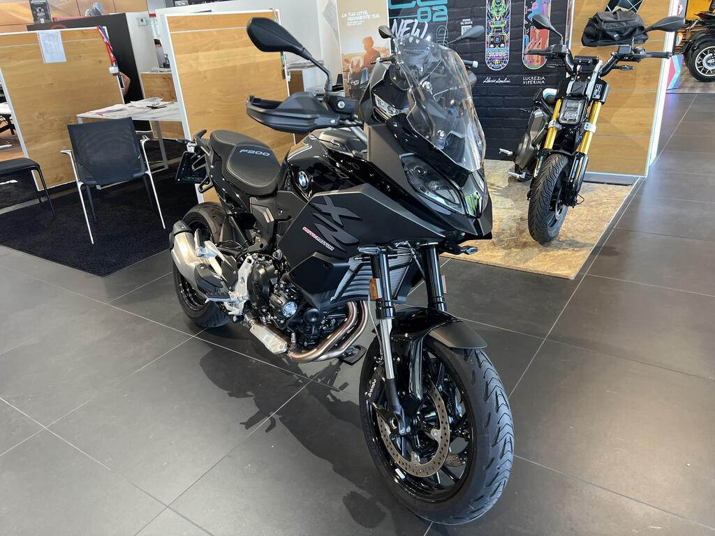 F 900 XR
