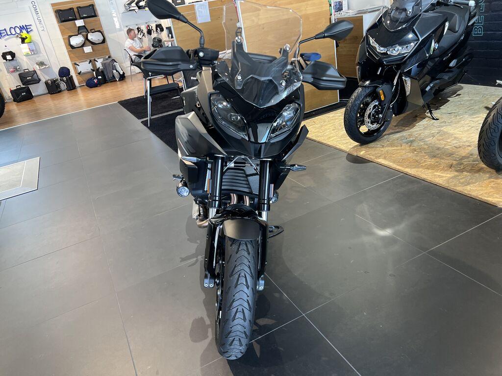 F 900 XR