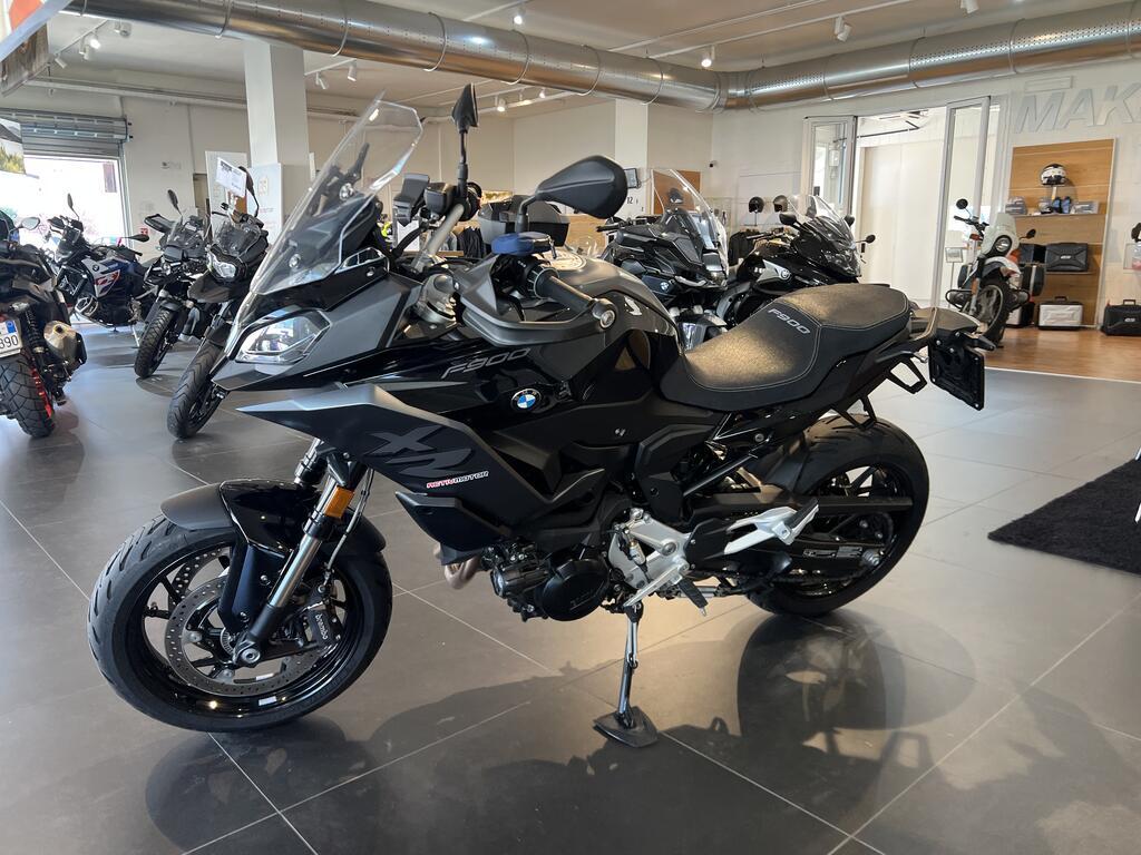 F 900 XR
