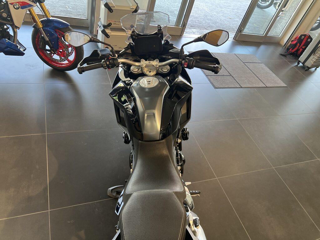 F 900 XR
