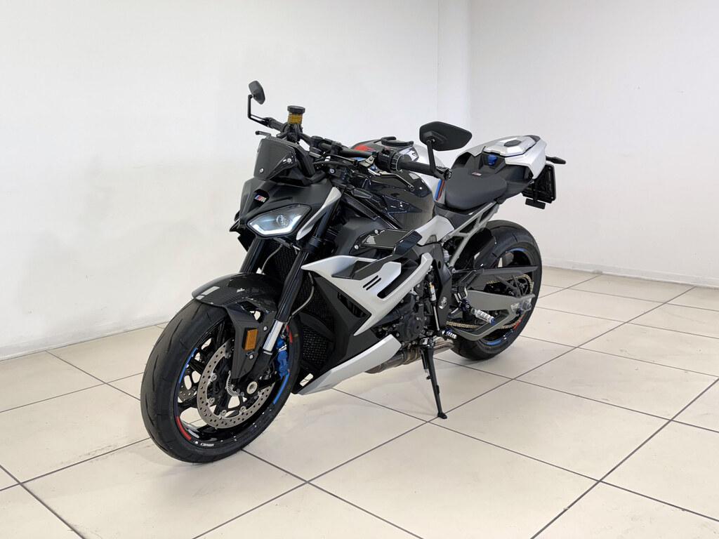 M 1000 R