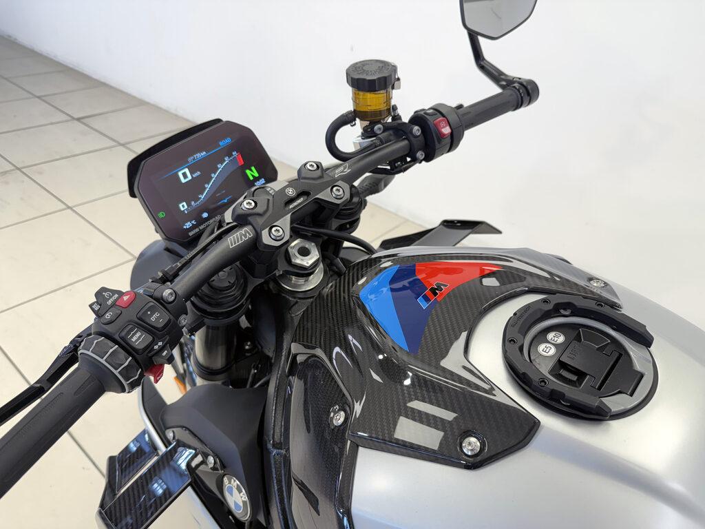 M 1000 R