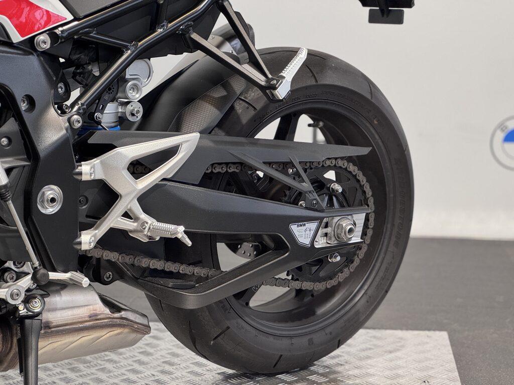 M 1000 R