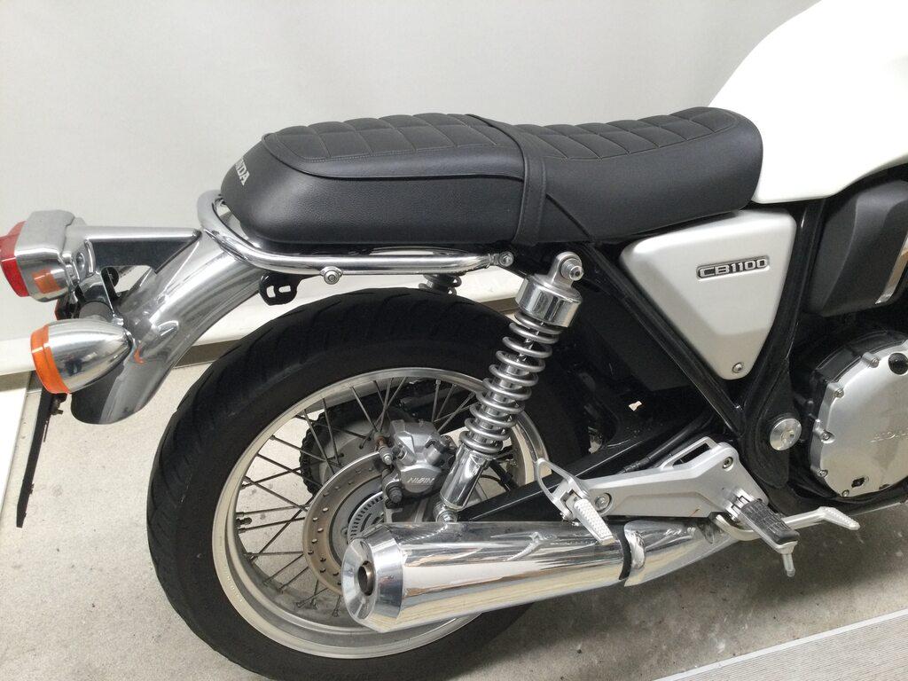 CB 1100