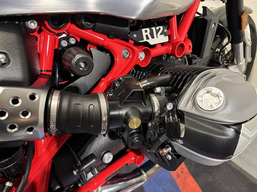R 12 NINET
