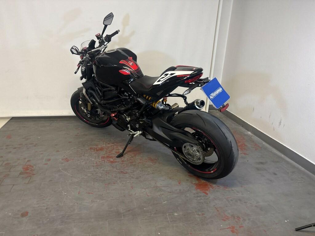 MONSTER 1200